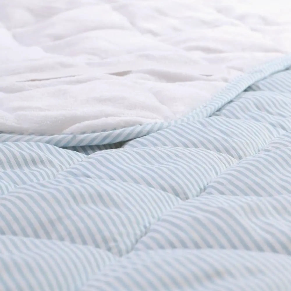 TopCool Matratzenauflage mit kühlender und wärmender Seite